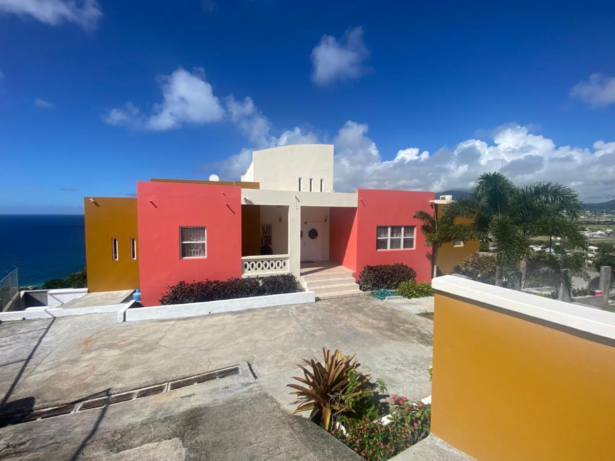 La Vue De Basseterre Apartments - Luxury In Bird Rock Εξωτερικό φωτογραφία