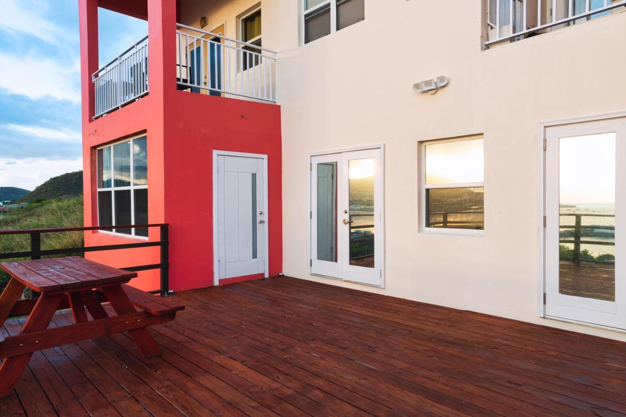 La Vue De Basseterre Apartments - Luxury In Bird Rock Εξωτερικό φωτογραφία