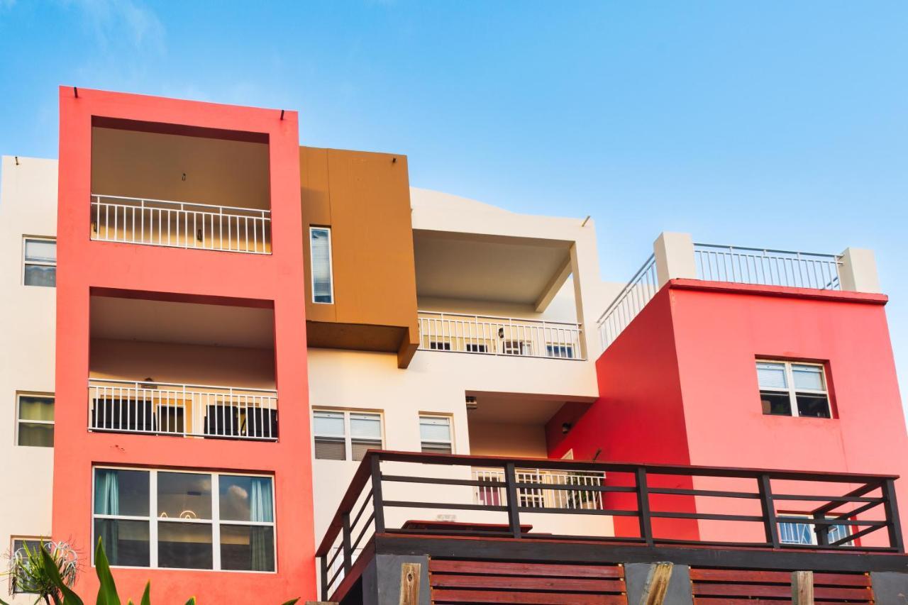 La Vue De Basseterre Apartments - Luxury In Bird Rock Εξωτερικό φωτογραφία